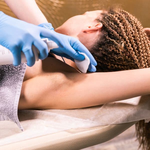 Waxbehandelingen bovenlichaam in Den Haag